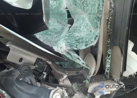 2014 Chevrolet Tahoe Ls z USA, uszkodzony, nr VIN 1GNSCAE01ER102884